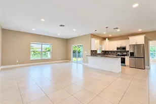 3402 36th St SW, Lehigh Acres, FL 33976 - Photo 12