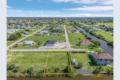 1216 NW 9th St, Cape Coral, FL 33993 - Photo 10