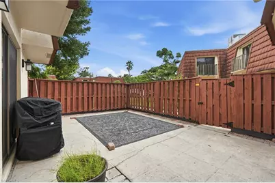5205 Cedarbend Dr #2, Fort Myers, FL 33919 - Photo 28