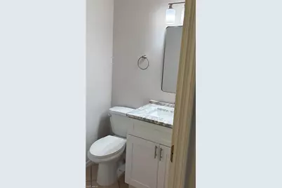 9305 Cobbler Ln, Fort Myers, FL 33919 - Photo 4