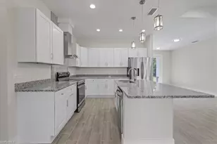 2804 11th St W, Lehigh Acres, FL 33971 - Photo 10
