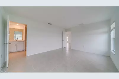 4019 San Clemente Ct, North Fort Myers, FL 33917 - Photo 12
