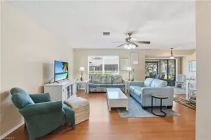 4289 Island Cir, Fort Myers, FL 33919 - Photo 2