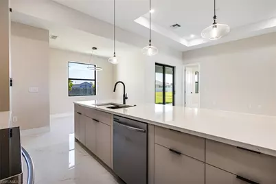 1425 Santa Barbara Blvd N, Cape Coral, FL 33993 - Photo 8