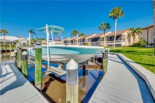 15489 Admiralty Cir, North Fort Myers, FL 33917 - Photo 4