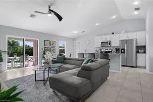 415 SW 31st Pl, Cape Coral, FL 33991 - Photo 8