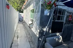 2343 Canal St, Fort Myers, FL 33901 - Photo 16