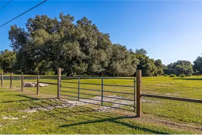 3251 Bateman Rd, Alva, FL 33920 - Photo 4