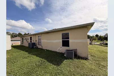 120 & 122 Ichabod Ave, Lehigh Acres, FL 33973 - Photo 16