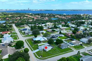 4718 Forest Glen Dr, North Fort Myers, FL 33903 - Photo 4