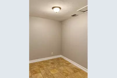 19 Arizona Rd, Lehigh Acres, FL 33936 - Photo 14