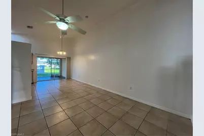 543 SE 6th Ter, Cape Coral, FL 33990 - Photo 8