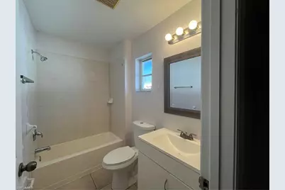 543 SE 6th Ter, Cape Coral, FL 33990 - Photo 6