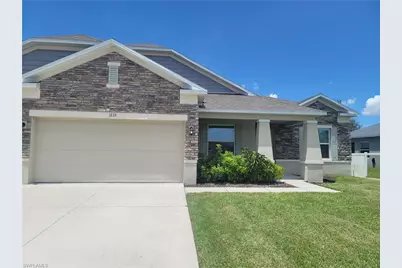 1733 SW 38th Ln, Cape Coral, FL 33914 - Photo 6