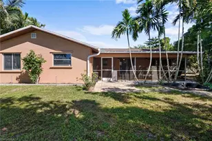 1424 SE 27th Terrace, Cape Coral, FL 33904 - Photo 8