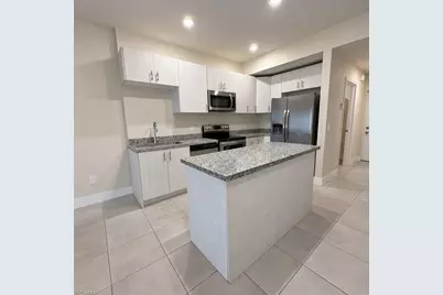 3313 SW 8th Pl #102, Cape Coral, FL 33914 - Photo 4