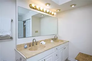 2445 W Gulf Dr, Sanibel, FL 33957 - Photo 18