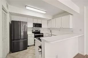 4127 Residence Drive, Fort Myers, FL 33901 - Photo 10
