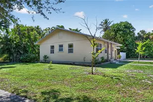 1484 Linhart Ave, Fort Myers, FL 33901 - Photo 2