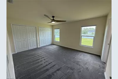 557 Oakshire Ln, Lehigh Acres, FL 33972 - Photo 16