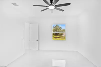 7020 Burma Cir, Labelle, FL 33935 - Photo 24