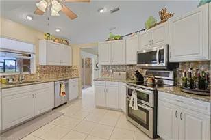 908 Vogiantzis Pkwy, Cape Coral, FL 33909 - Photo 8