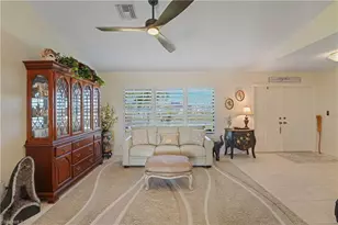 908 Vogiantzis Pkwy, Cape Coral, FL 33909 - Photo 16