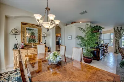 5605 Merlyn Ln, Cape Coral, FL 33914 - Photo 6