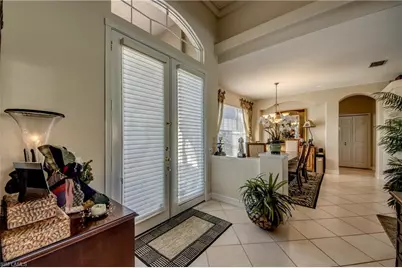 5605 Merlyn Ln, Cape Coral, FL 33914 - Photo 4