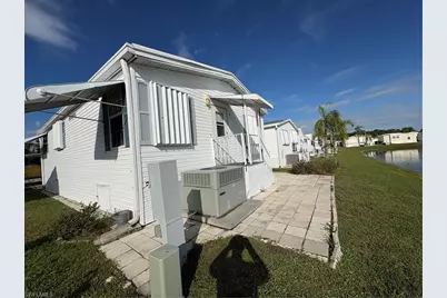 146 Caravan Cir, North Fort Myers, FL 33903 - Photo 8