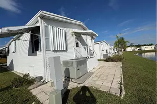 146 Caravan Circle, North Fort Myers, FL 33903 - Photo 8