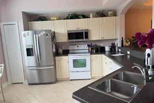 10510 Amiata Way, Fort Myers, FL 33913 - Photo 6