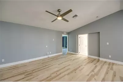 4302 NE 9th Ave, Cape Coral, FL 33909 - Photo 18