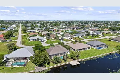 1426 SW 12th Ter, Cape Coral, FL 33991 - Photo 34