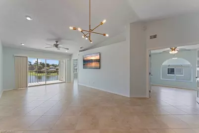 865 New Waterford Dr #204, Naples, FL 34104 - Photo 6