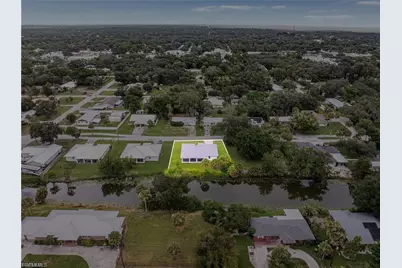 335 4th Ave, Labelle, FL 33935 - Photo 10