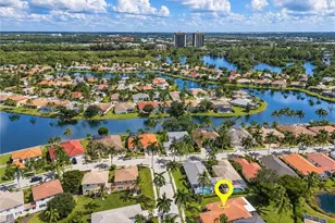 7905 Harmony Lake Ct, Fort Myers, FL 33907 - Photo 32