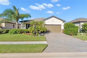 14180 Vindel Cir, Fort Myers, FL 33905 - Photo 4