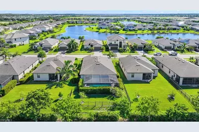 14180 Vindel Cir, Fort Myers, FL 33905 - Photo 40