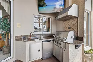 1932 SE 21st St, Cape Coral, FL 33990 - Photo 44