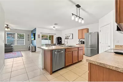 4317 SW 9th Pl, Cape Coral, FL 33914 - Photo 4