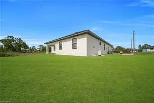 1014 Lee Ave, Lehigh Acres, FL 33972 - Photo 26