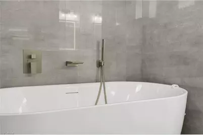 2806 SW 44th Ter, Cape Coral, FL 33914 - Photo 6