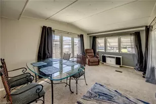 123 Amber Ave, North Fort Myers, FL 33917 - Photo 4