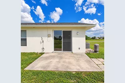 1214 NE 8th Pl, Cape Coral, FL 33909 - Photo 20