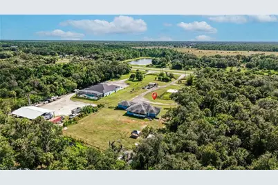 18931 Palm Beach Blvd, Alva, FL 33920 - Photo 6
