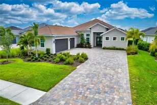 18380 WildBlue Blvd, Fort Myers, FL 33913 - Photo 2