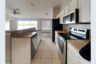 3112 17th St SW, Lehigh Acres, FL 33976 - Photo 8