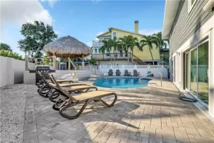 190 Bayview Ave, Fort Myers Beach, FL 33931 - Photo 1
