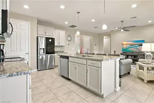 3707 SW 13th Ave, Cape Coral, FL 33914 - Photo 14